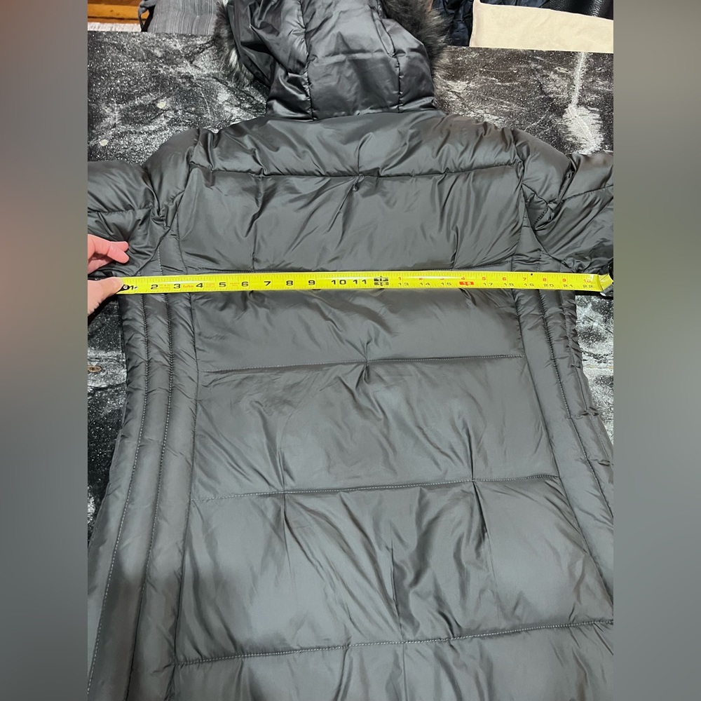 Via Spiga Grey Winter Coat with Faux Fur Trim Removable Hood | Size Medium - Picture 7 of 16